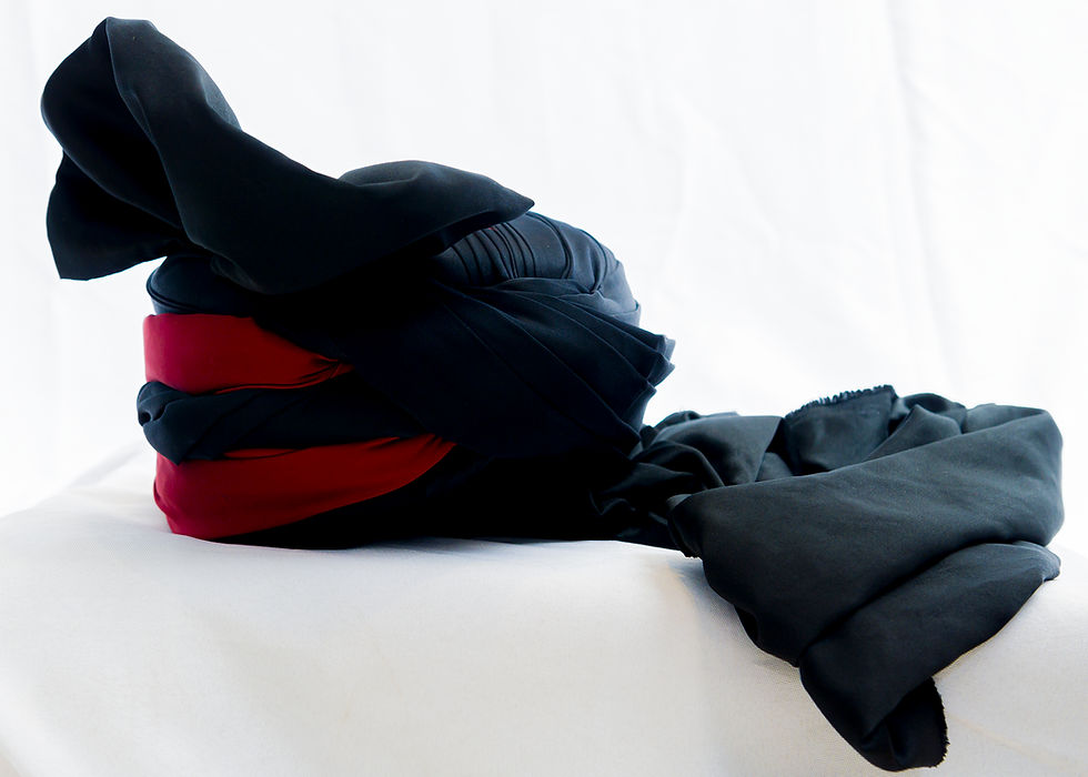 Mens Wedding Turban Design for Groom in Black and Red Color